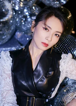 刘涛 新服装