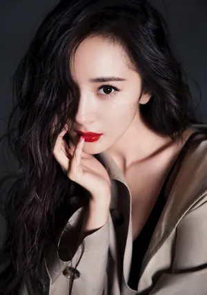 杨幂性感妩媚火辣