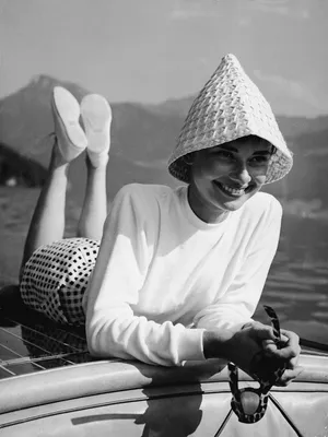 奥黛丽·赫本 Audrey Hepburn自拍第1张