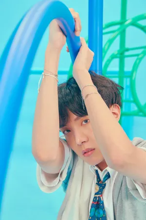 防弹少年团郑号锡j-hope游乐园