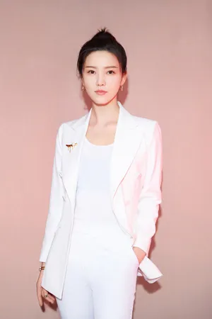 杨子姗简装