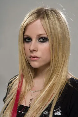 艾薇儿Avril Lavigne 安静 红发_1