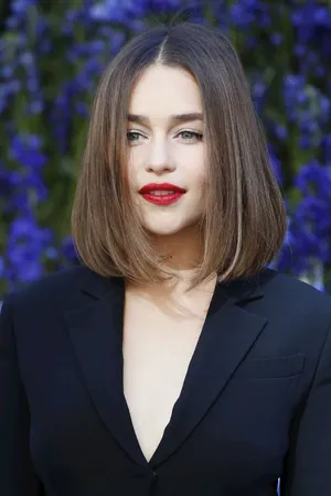 艾米莉亚·克拉克（Emilia Clarke）魔力发型