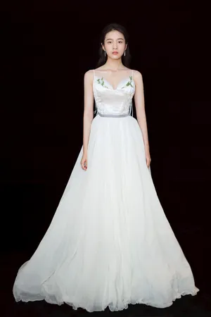 张雪迎25
