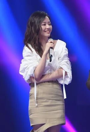 超女张靓颖19