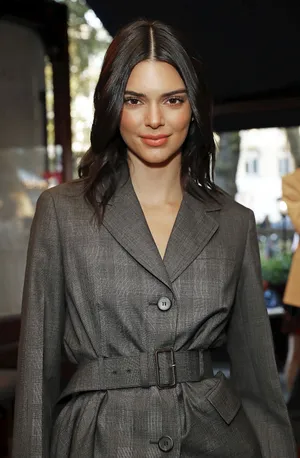 肯达尔·詹娜（Kendall Jenner）18