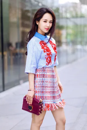 杨紫17