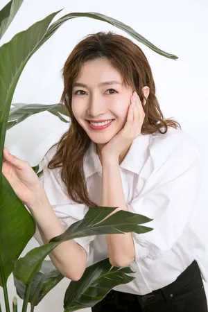 江疏影8