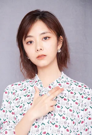 谭松韵23
