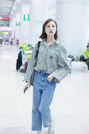 胡冰卿27