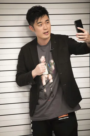 陈赫跑男《爱情公寓》23_1