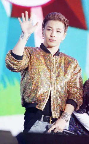 权志龙G-DRAGON14