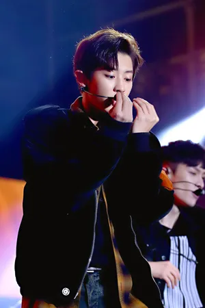 朴灿烈EXO成员23朴灿烈,EXO