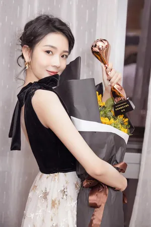 陈瑶No18