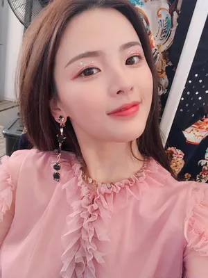 火箭少女杨超越No19