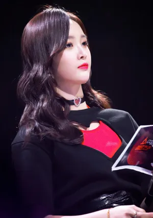 火箭少女吴宣仪No4