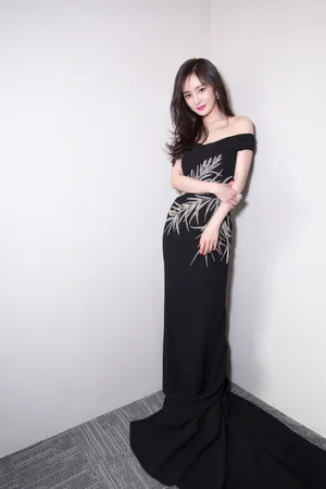 杨幂全身照