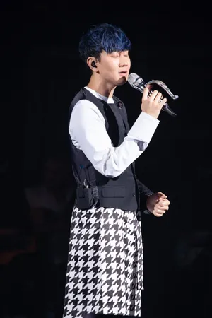 林俊杰裙子
