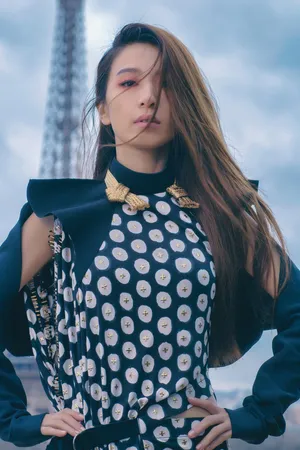 SHE组合田馥甄Hebe霸气