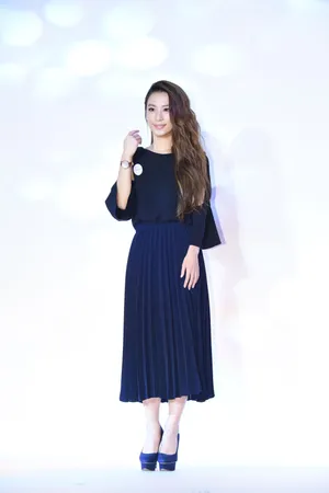SHE组合田馥甄Hebe产品代言