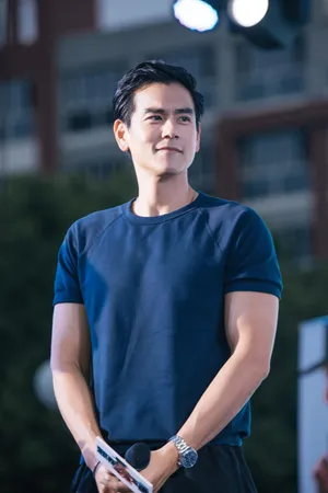 彭于晏新电影发布会