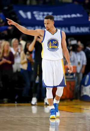 NBA篮球明星勇士队斯蒂芬库里手指