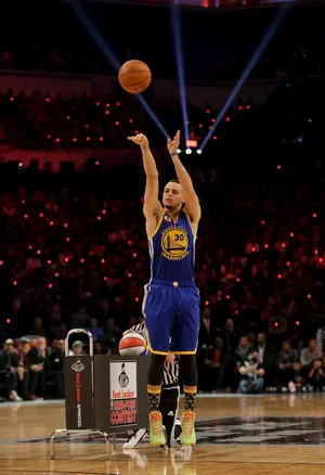 NBA篮球明星勇士队斯蒂芬库里三分球