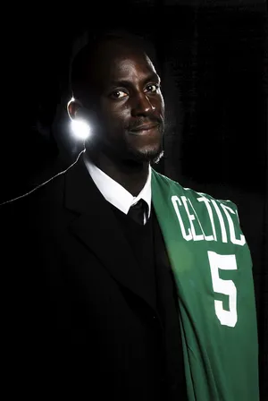 NBA篮球明星凯尔特队凯文·加内特球衣