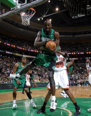 NBA篮球明星凯尔特队凯文·加内特_1