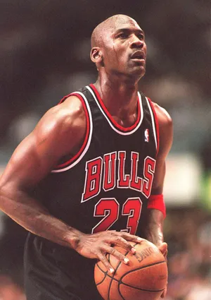 NBA篮球明星公牛队飞人迈克尔乔丹罚球线发球