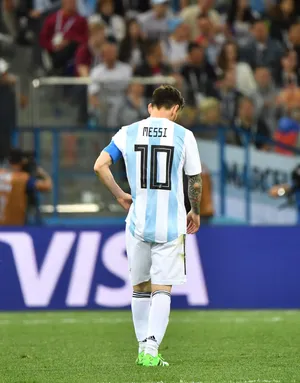 足球明星Messi里奥梅西欧冠被淘汰_1