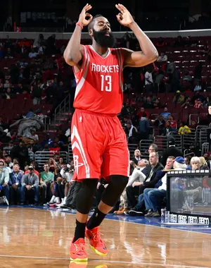 NBA篮球名星火箭队大胡子詹姆斯哈登客场挑战湖人
