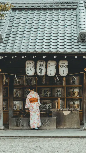 日本风格，日式建筑，穿和服的日本女性_1
