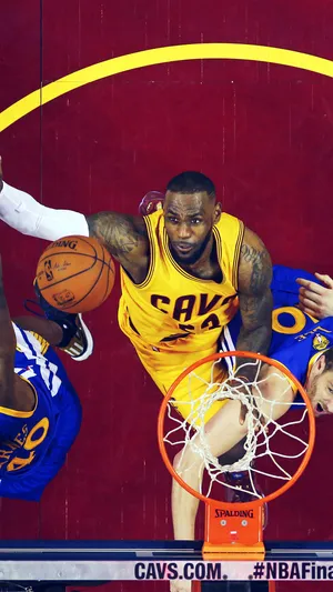 NBA球星灌篮瞬间手机背景