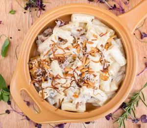 美味的砂锅饭图片_1