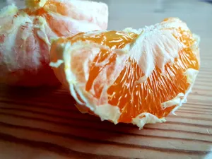 去皮新鲜橘子图片_1