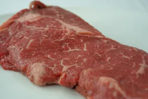 一块生瘦肉图片_1