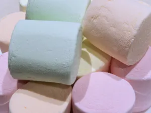 入口即化的棉花糖图片