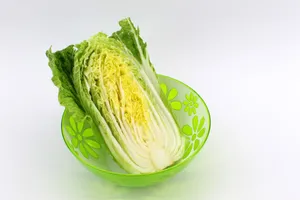 营养鲜嫩绿色爽口的白菜图片_1