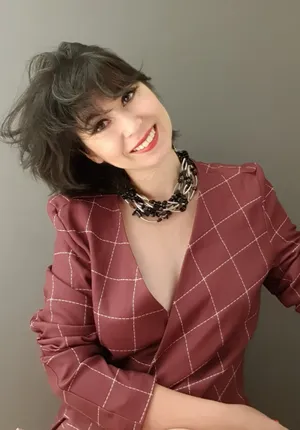 轻熟风美女发型图片