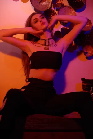 撩人性感艺术美女图片