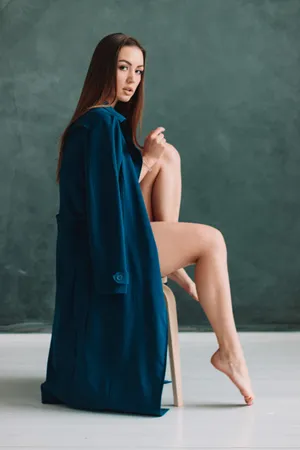 欧洲美人艺术写真图片