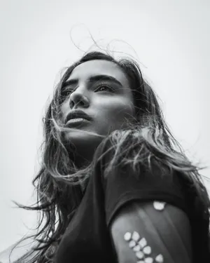 欧美黑白美女艺术摄影图片_1