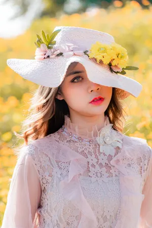 亚洲春日美女写真图片第1张