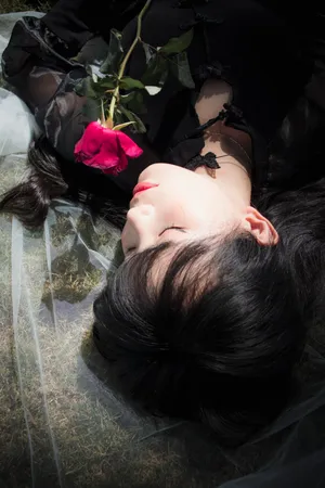 亚洲艺术美女写真图片第1张