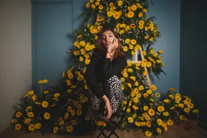 欧美花店美女写真图片_1