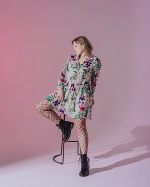 渔网袜美女艺术人体图片