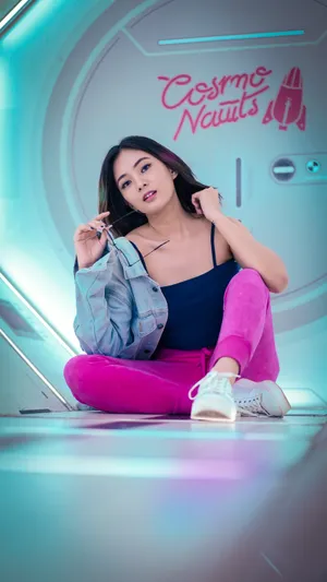 现代酷女孩图片