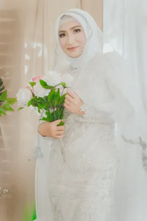 外国新娘白色婚纱图片