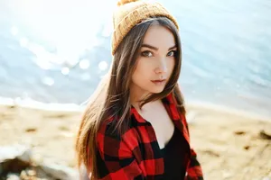 小清新欧美风女生图片第1张